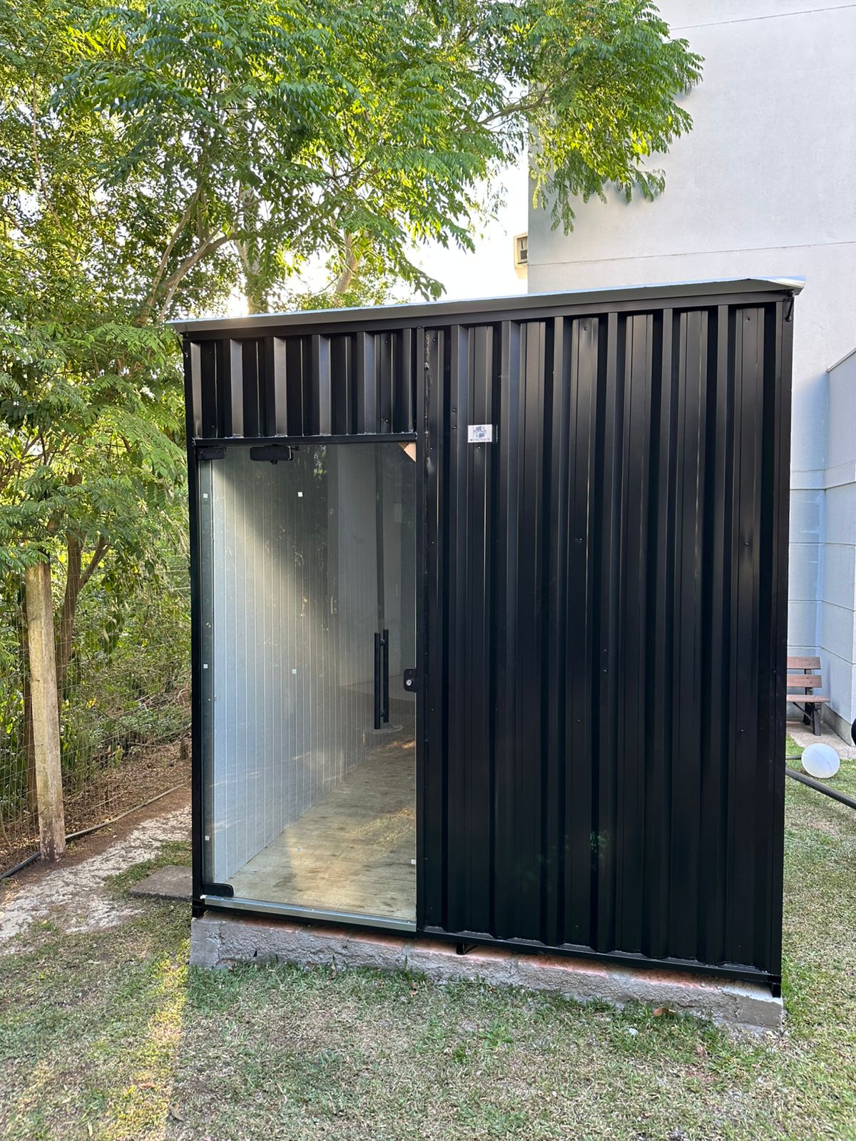 Escritorio container 06